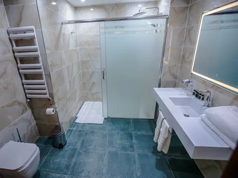 Salle de bain d’une chambre